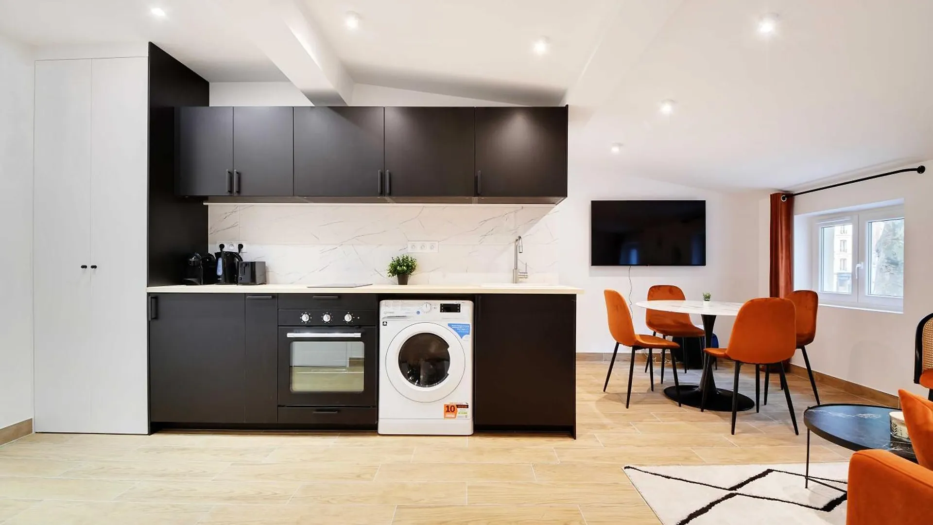 Welcoming Apartment -1Bd-4P - 18Th Arrd Parijs Frankrijk